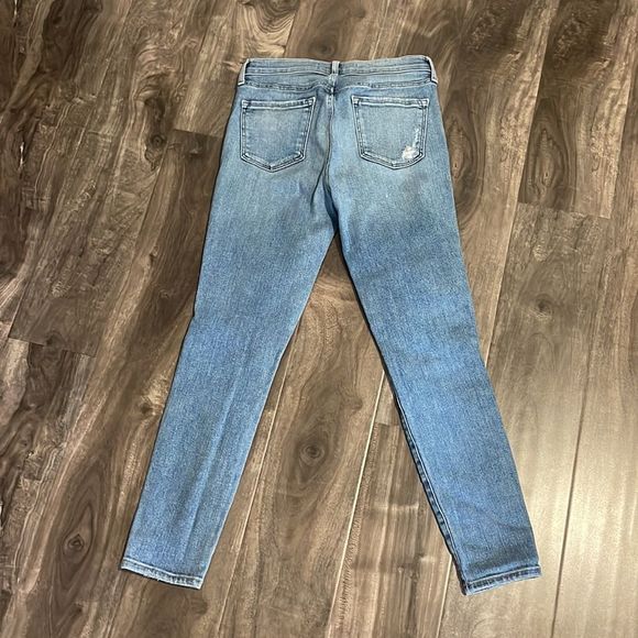 J Brand jeans💙 - Picture 4 of 6